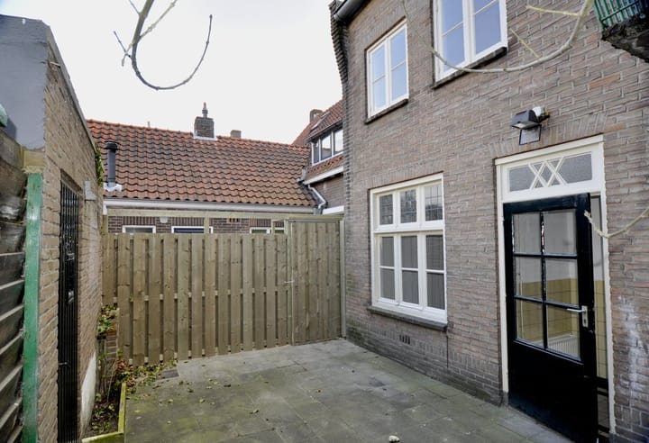 Foto 15 van Sint Leonardusstraat 7