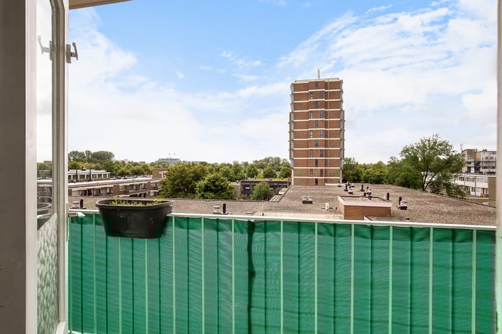 Foto 31 van S. F. van Ossstraat 124