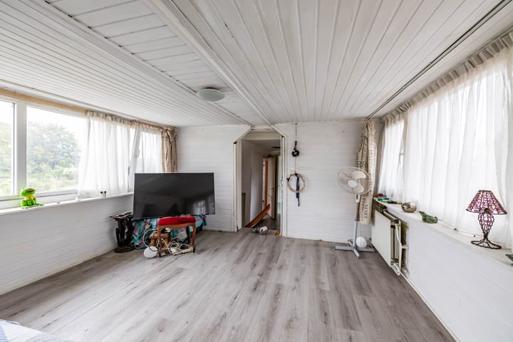 Photo 66 of Langewijk 22