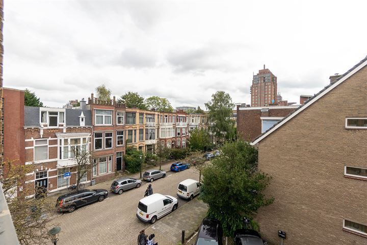 Bekijk foto 5 van Adelheidstraat 71