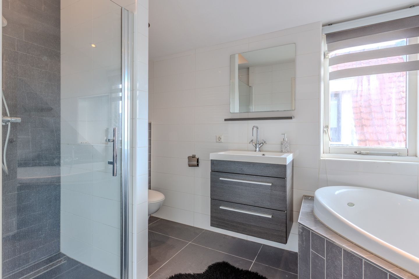 Foto 19 van Hofweerstraat 26