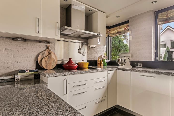 Photo 18 of Koningin Wilhelminastraat 90