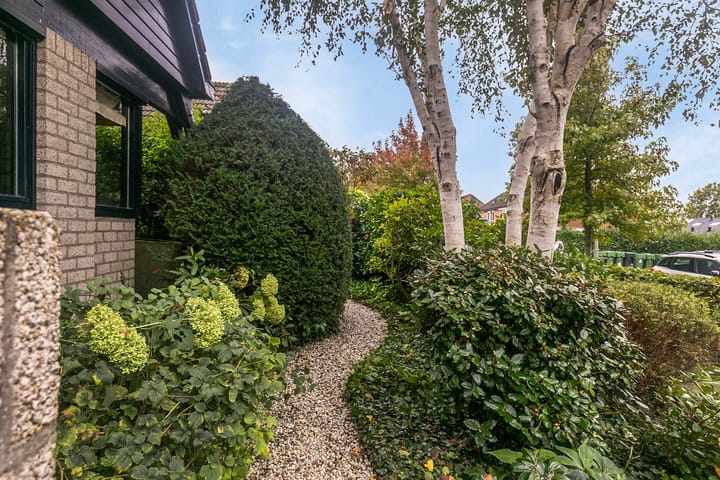 Photo 49 of Koningin Wilhelminastraat 90