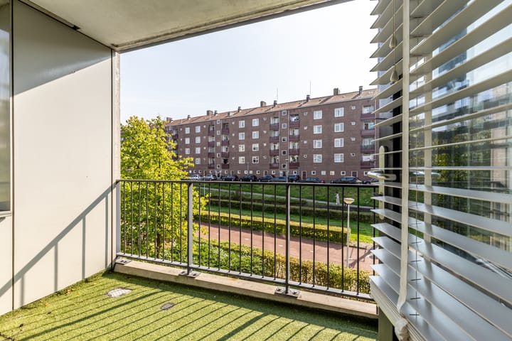 Photo 18 of Willem Baerdesenstraat 18