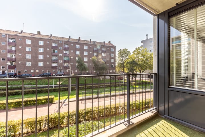 Photo 20 of Willem Baerdesenstraat 18