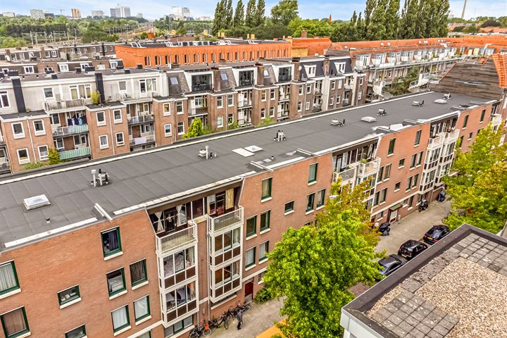 View photo 24 of Polanenstraat 71