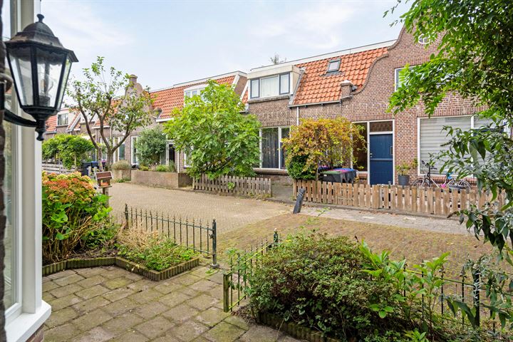 View photo 40 of Buygersstraat 30