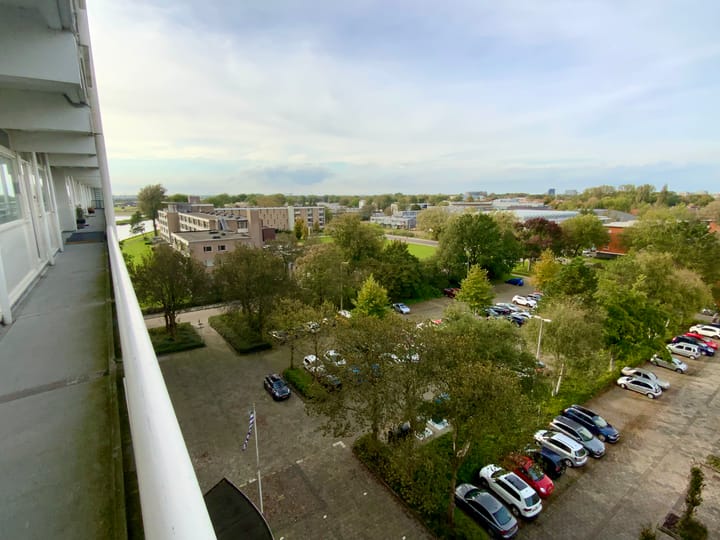 Foto 20 van van Harinxmaplein 131