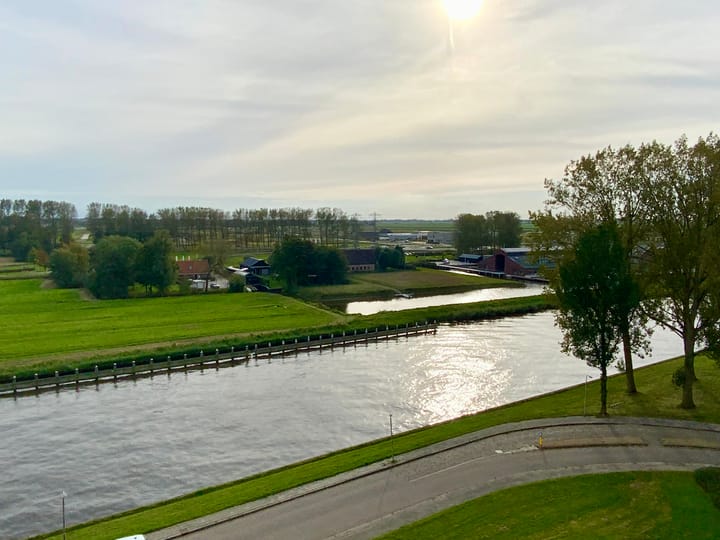 Foto 21 van van Harinxmaplein 131