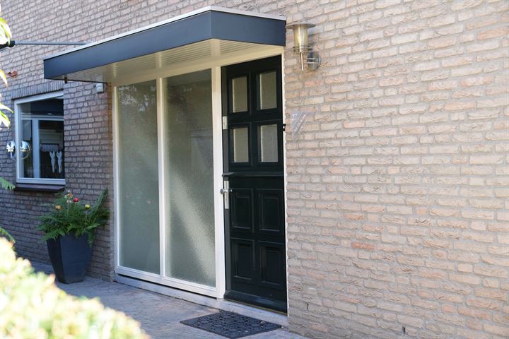 Bekijk foto 5 van Mendelssohnstraat 27