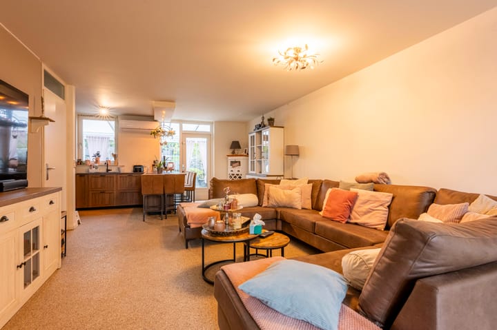 Foto 4 van Carisven 40