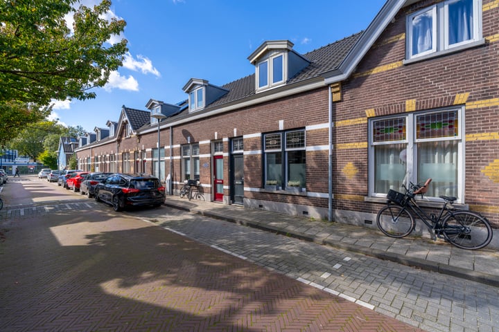 Bekijk foto 41 van Meidoornstraat 9