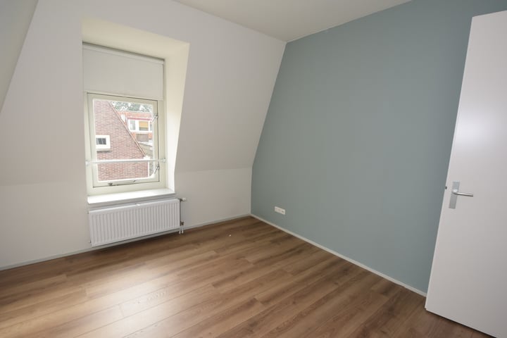 View photo 12 of Smeestraat 14-D