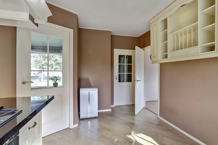 Photo 19 of Moleneind 2