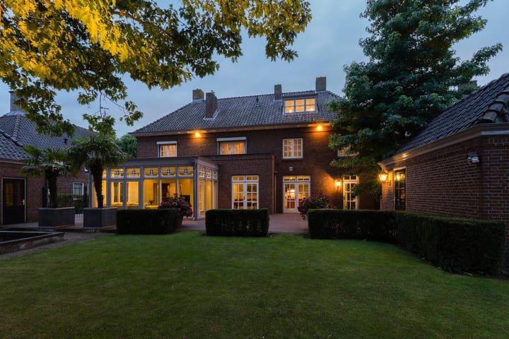 Photo 6 of Wilhelminastraat 67