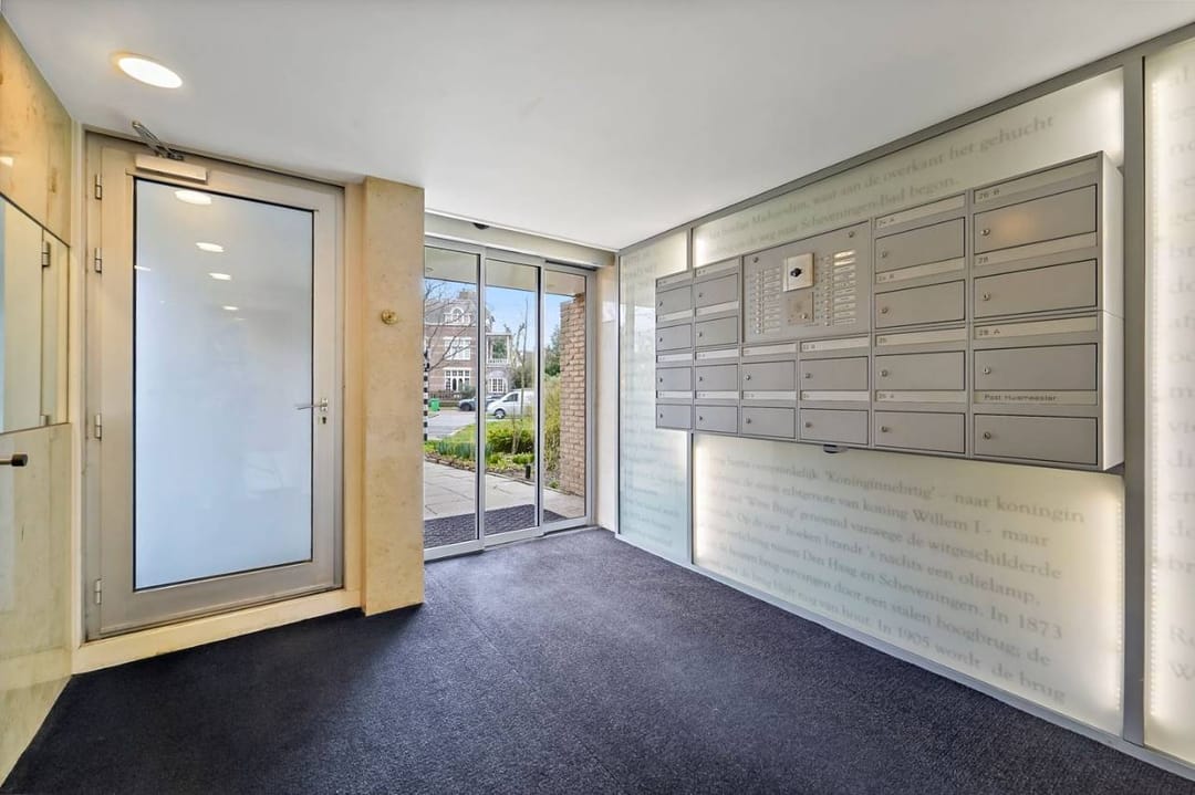 Photo 2 of Nieuwe Parklaan 24-B