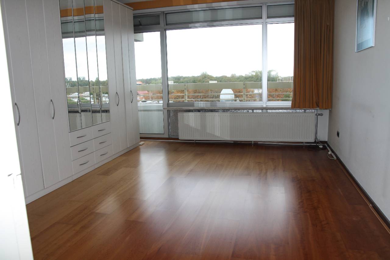 Photo 12 of Nieuwe Parklaan 24-B