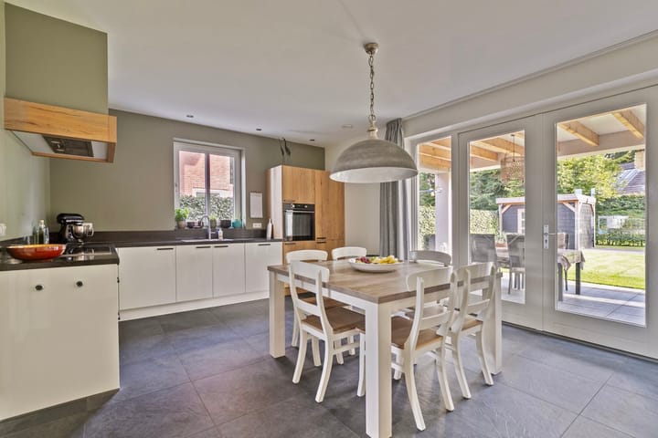 Foto 17 van Den Eik 20