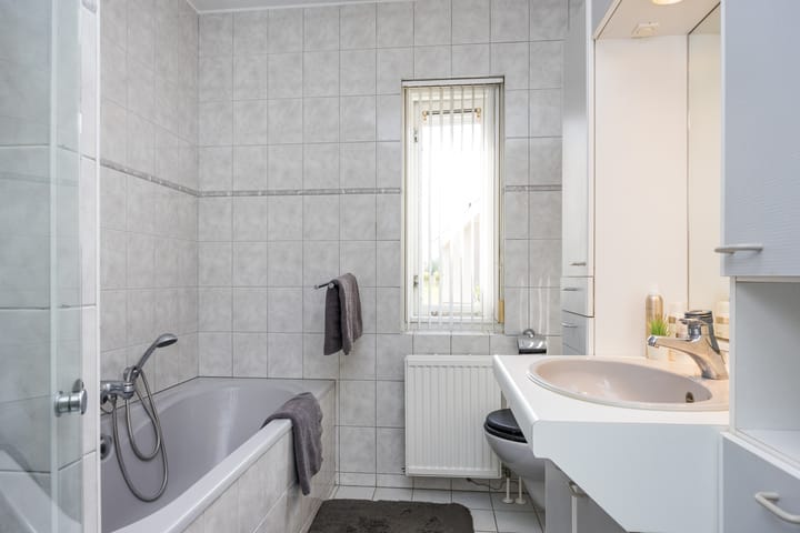 Foto 28 van Waalstraat 25