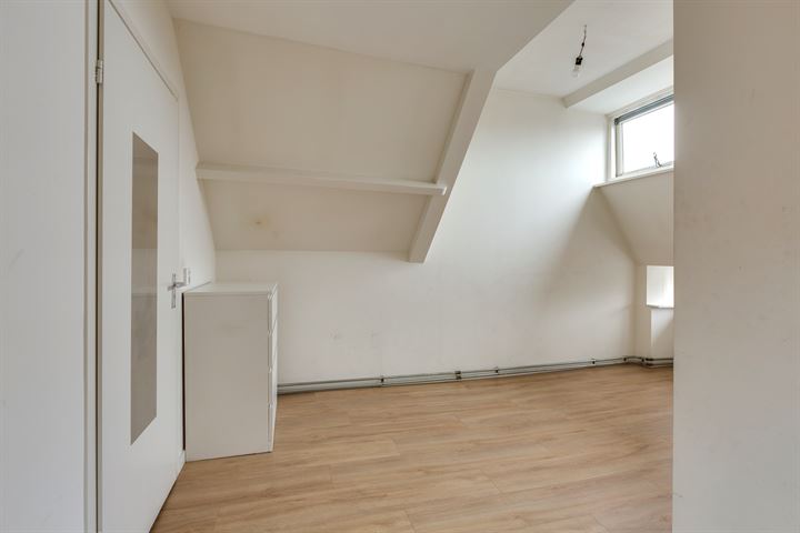 View photo 21 of Bas Jungeriusstraat 244-C02