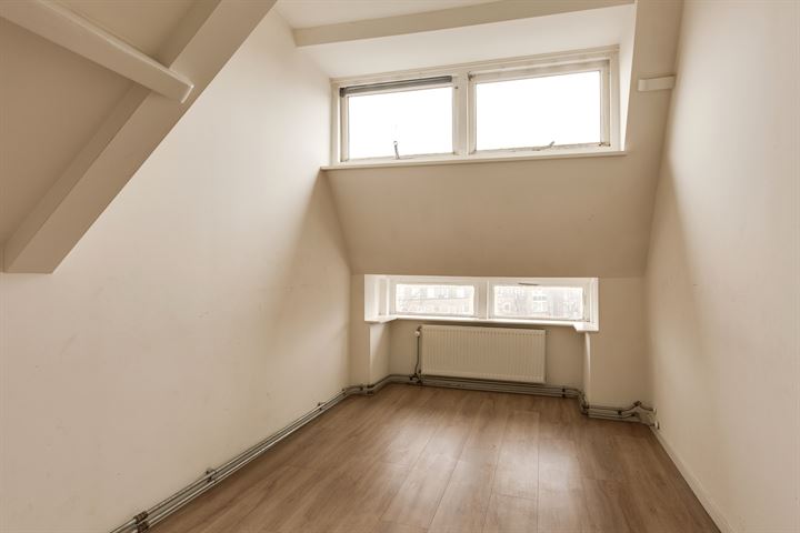 View photo 22 of Bas Jungeriusstraat 244-C02