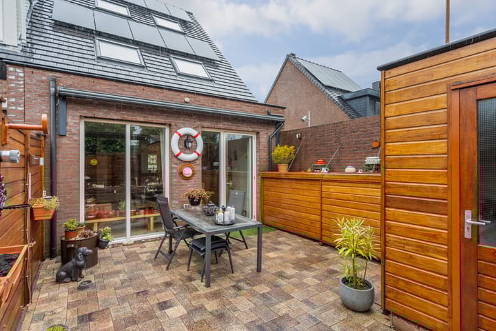 Foto 4 van Buitenhof 19