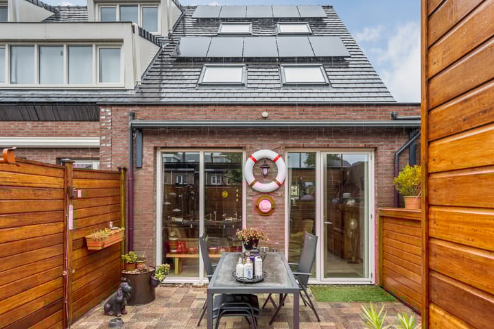 Foto 28 van Buitenhof 19