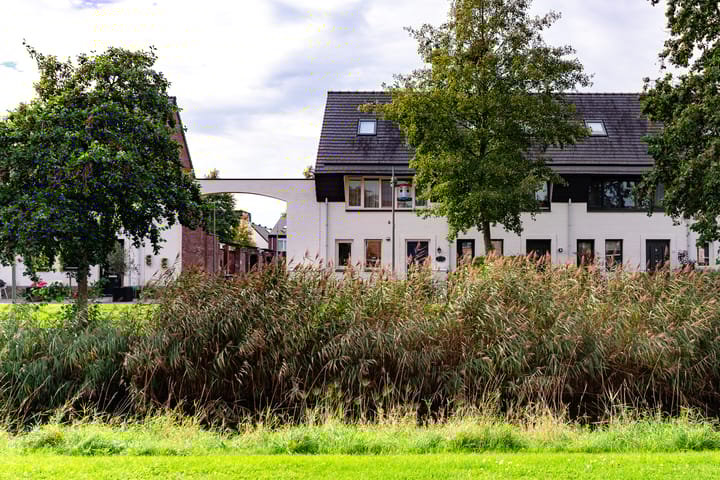 Foto 57 van Buitenhof 19