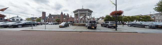 View 360° photo of Entree of Heereplein 12