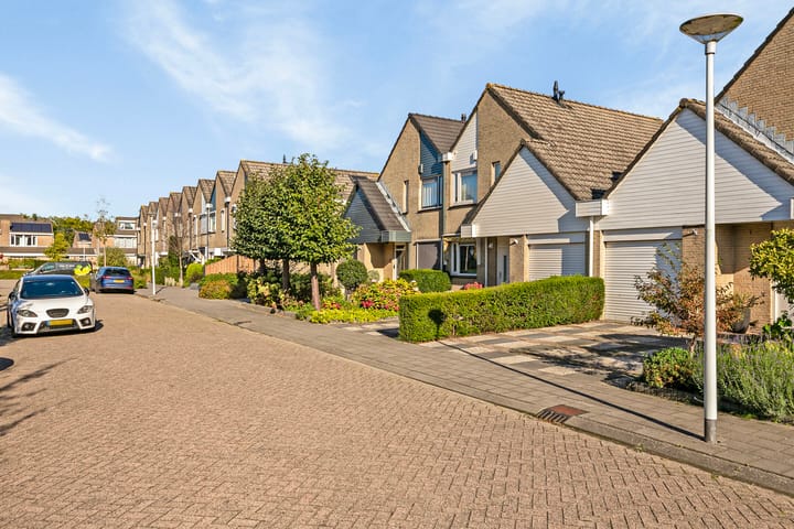 Foto 2 van Lijsterbeshof 54