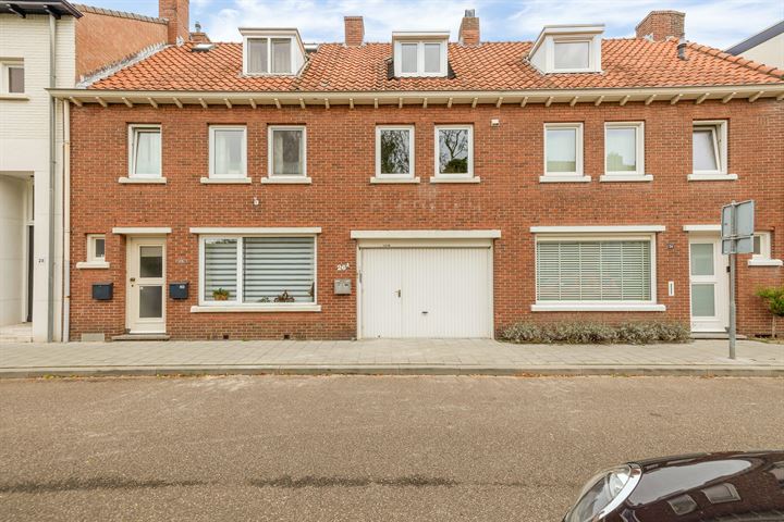 View photo 22 of Burgemeester Bloemartsstraat 26-A