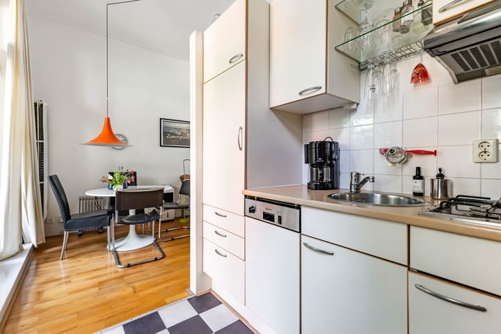 Photo 14 of Grachtstraat 10