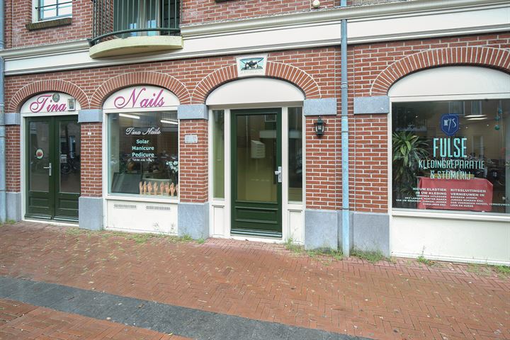 View photo 3 of Plantsoenstraat 31-A