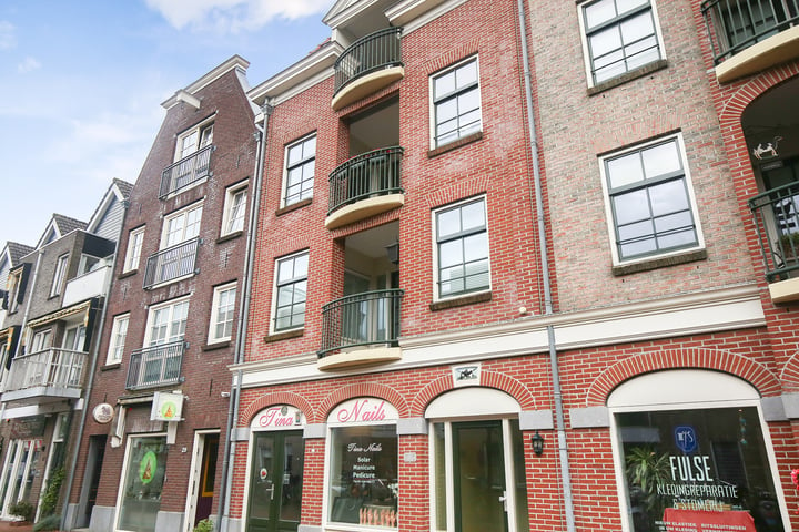 View photo 4 of Plantsoenstraat 31-A