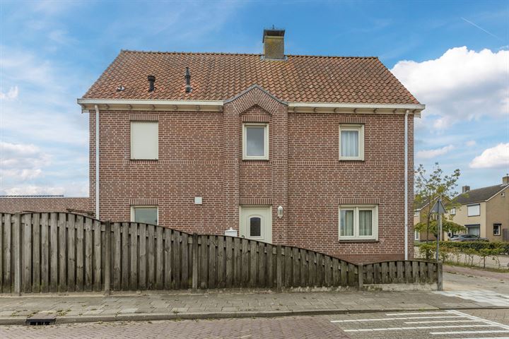 Bekijk foto 10 van Langeweg 18