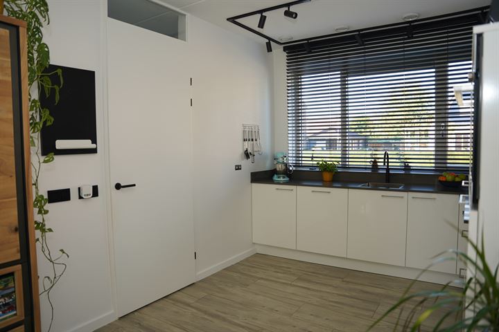 View photo 13 of Jacoba van Beierenstraat 1-F