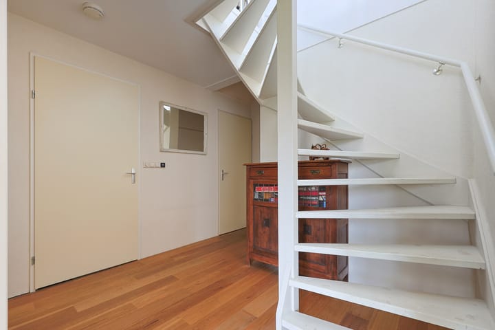 Foto 30 van Glenn Millerlaan 34