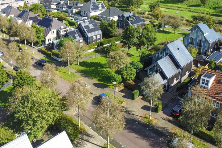 Foto 65 van Glenn Millerlaan 34