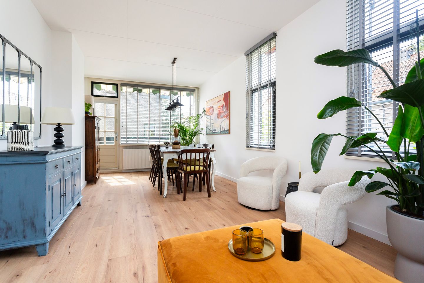 Photo 5 of Adriaen van der Doeslaan 35-B