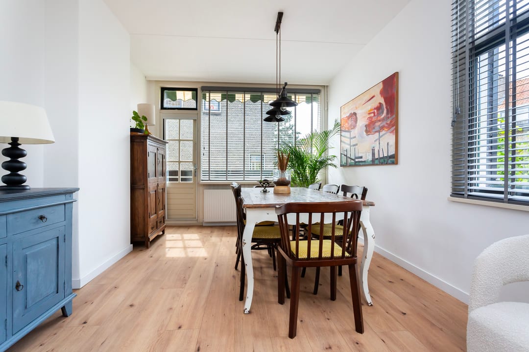 Photo 8 of Adriaen van der Doeslaan 35-B