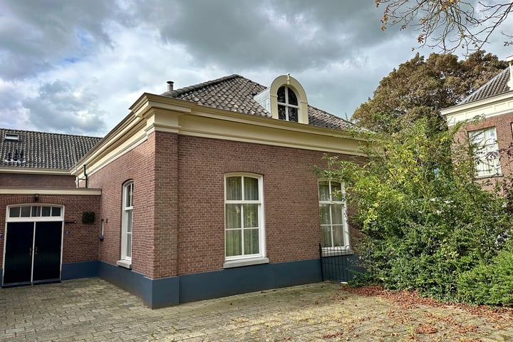 Bekijk foto 1 van Hogestraat 12