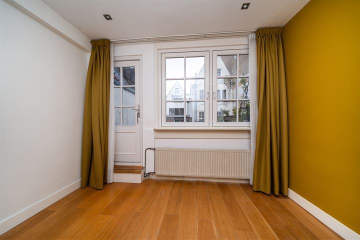 Bekijk foto 31 van Spuistraat 220-1