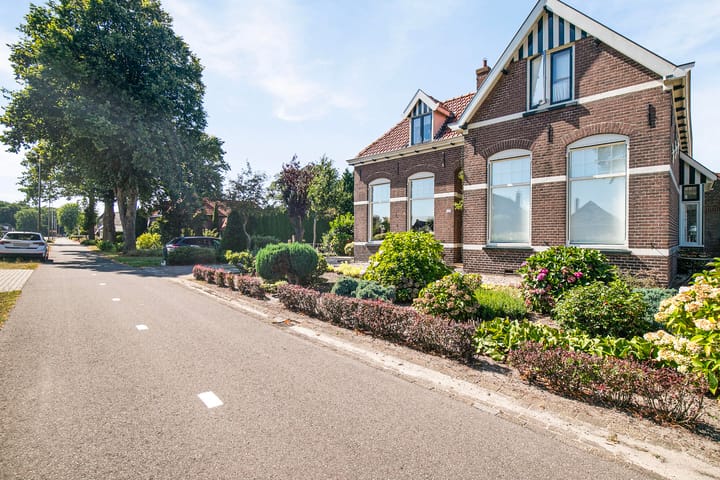 Photo 3 of Zuiderzeestraatweg 292