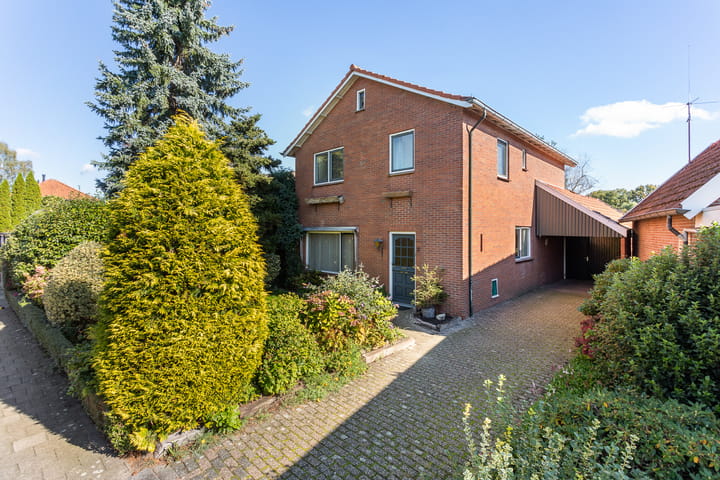 Foto 1 van Trompstraat 3