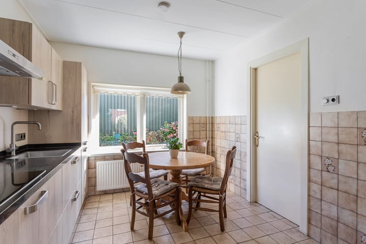 Foto 10 van Trompstraat 3