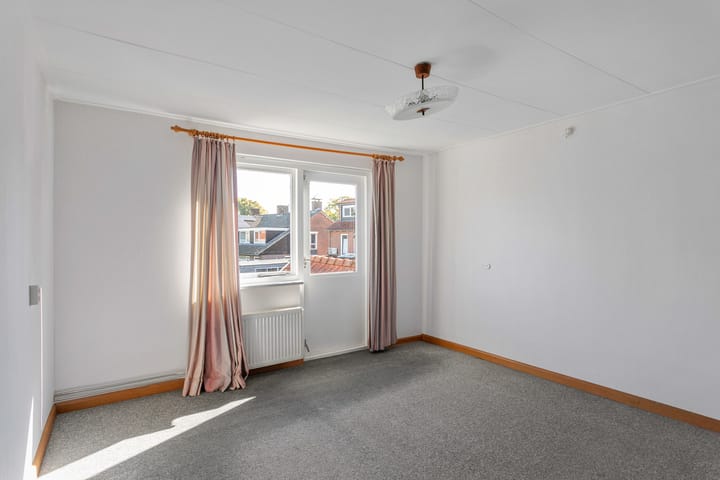 Foto 16 van Trompstraat 3