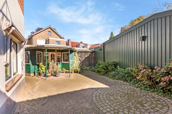 Foto 19 van Trompstraat 3