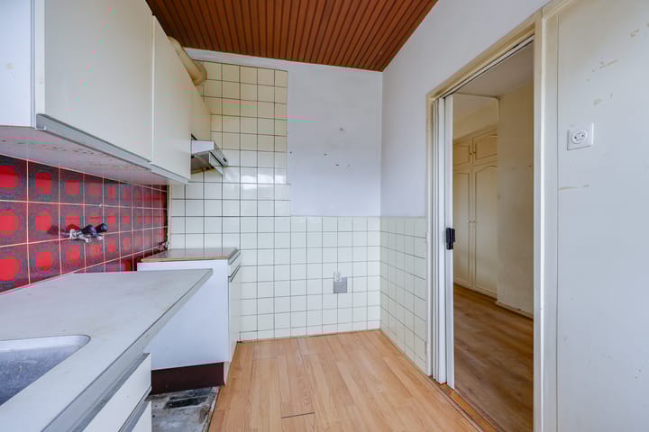 Foto 10 van Beneluxlaan 46