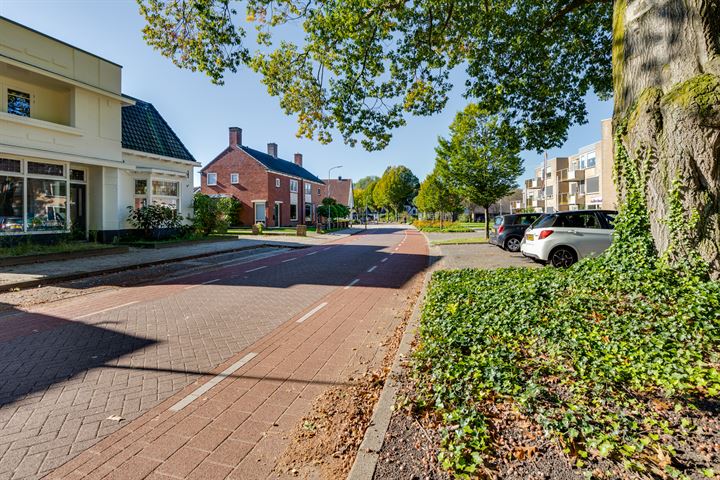 Bekijk foto 39 van Burgemeester Galleestr 41