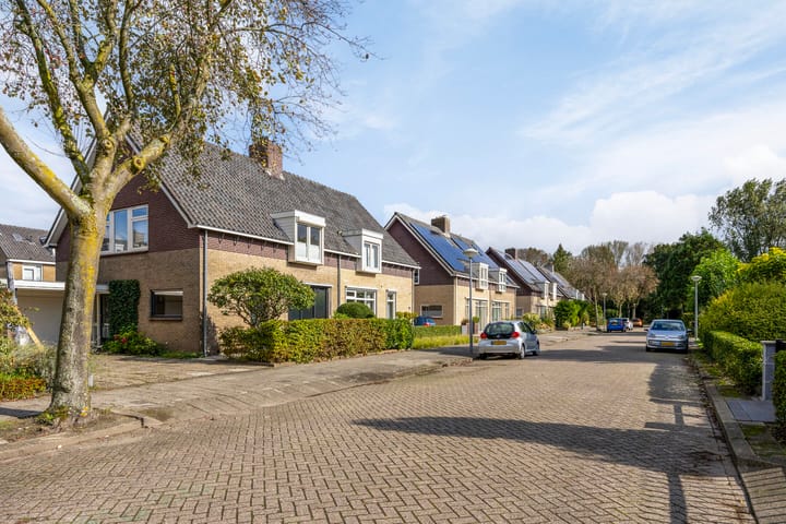 Foto 2 van Bilderdijkstraat 9